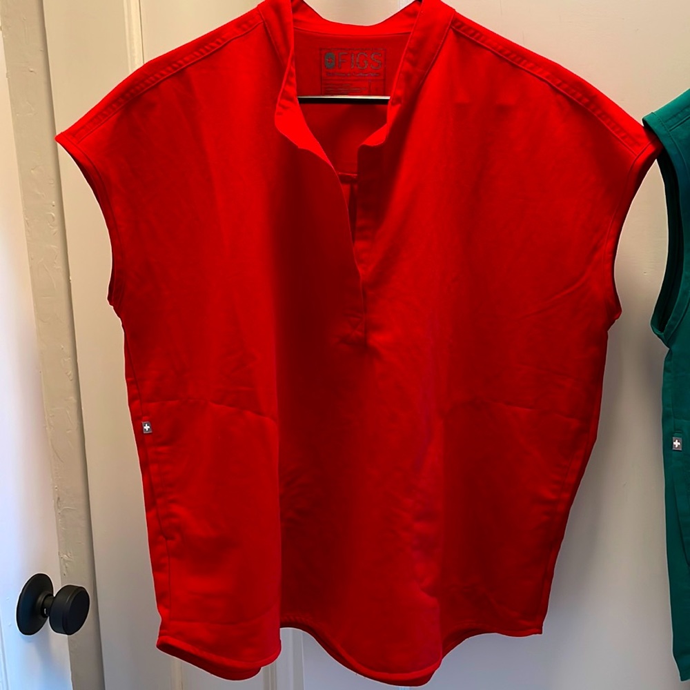 Figs Rafaela scrub top